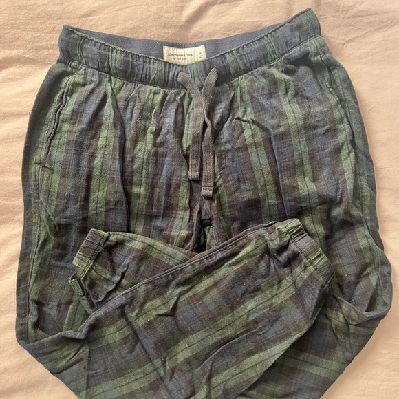 Abercrombie & Fitch Pajamas - Picture 4 of 7